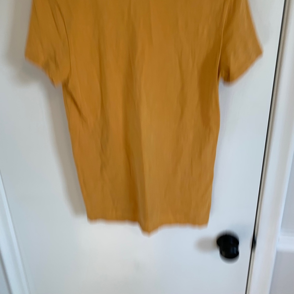 Universal Thread V-Neck Size Small - Picture 2 of 3